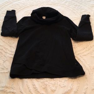 Active workout sweater